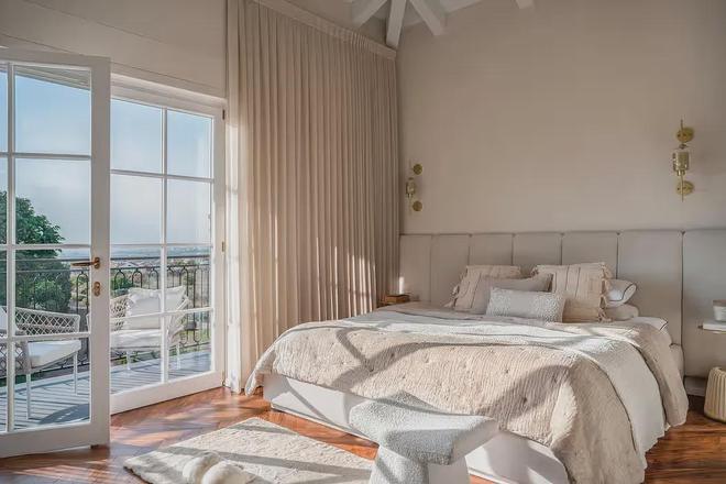 原木＋金属线条这才是kaiyun体育网页版我想象中的高级住宅感(图7)