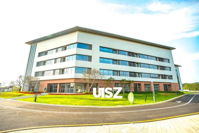 扒一扒广州学费10-30w国际化学校的“神仙”宿舍！【增城篇】(图5)