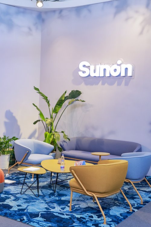 三度蝉联“中kaiyun体育全站国家具十大品牌”！圣奥携智慧健康办公家具闪耀中国国际展(图4)