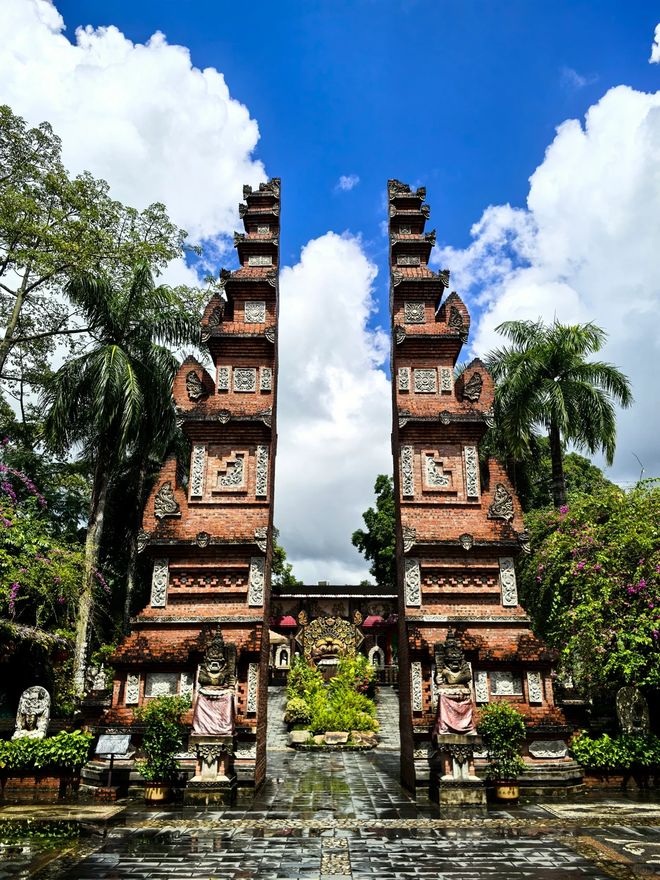 文旅资质认证！2025三亚旅行社前十强吉宏道登顶！服务达标100%(图1)