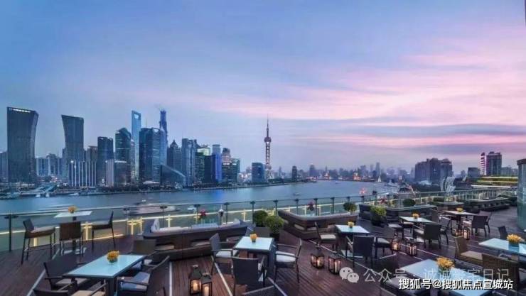 白金湾府邸(认证售楼处)-白金湾府邸销售中心-环境-户型-价格-地址-楼盘详情开云体育-配套-电话(图4)