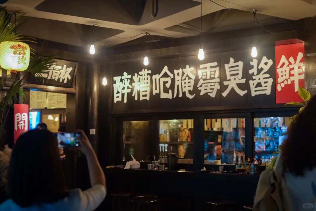 漂亮饭又“造神”！一线商圈开始排队广西菜(图8)