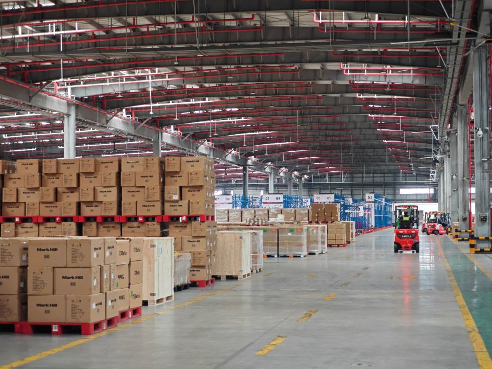 中国航空货运机场“双星”记：鄂州向左嘉兴kaiyun体育网页版向右(图1)